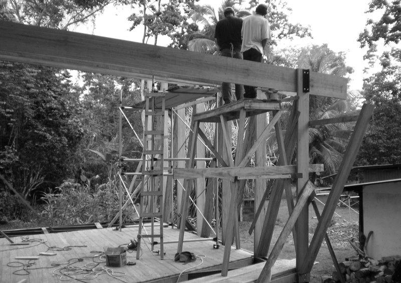 Casa-Kike-construction-photos-1